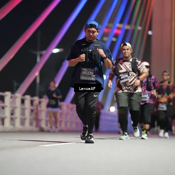 Runner Photo 6175593
