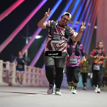 Runner Photo 6175607