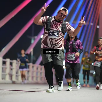 Runner Photo 6175608