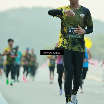 Runner Photo 6175658