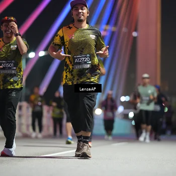 Runner Photo 6175673