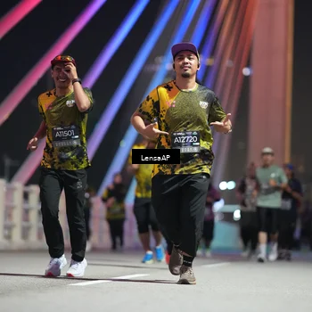 Runner Photo 6175683
