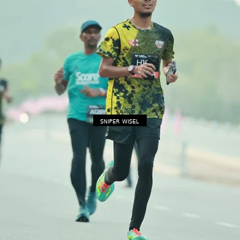 Runner Photo 6175691