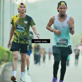 Runner Photo 6175725
