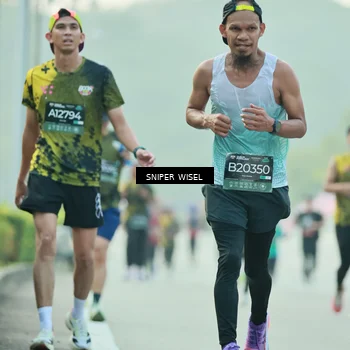 Runner Photo 6175731
