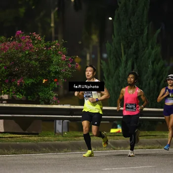 Runner Photo 6175799