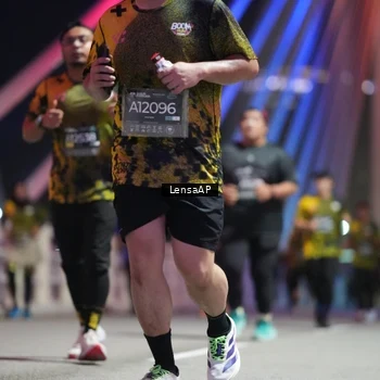 Runner Photo 6175804