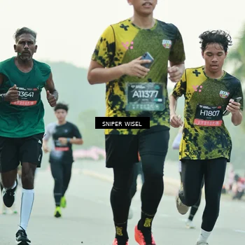 Runner Photo 6175825