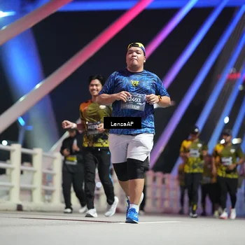Runner Photo 6175854
