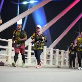 Runner Photo 6175871