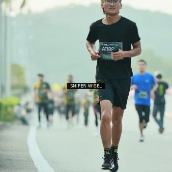 Runner Photo 6175888