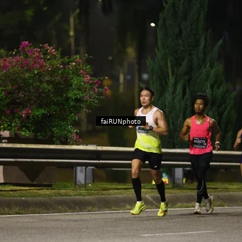 Runner Photo 6175891