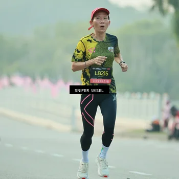 Runner Photo 6175913