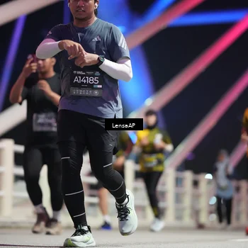 Runner Photo 6175930