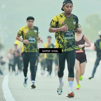 Runner Photo 6175936