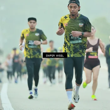 Runner Photo 6175943
