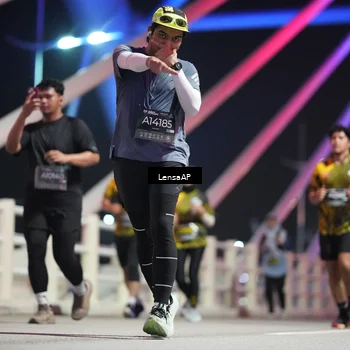 Runner Photo 6175957