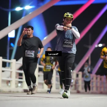 Runner Photo 6175963
