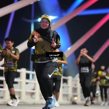 Runner Photo 6175968