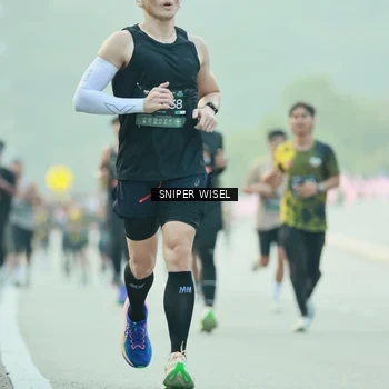 Runner Photo 6175999