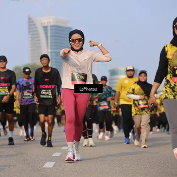Runner Photo 6176007