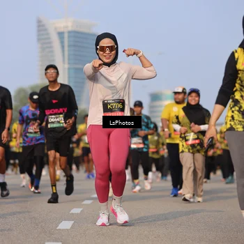 Runner Photo 6176011