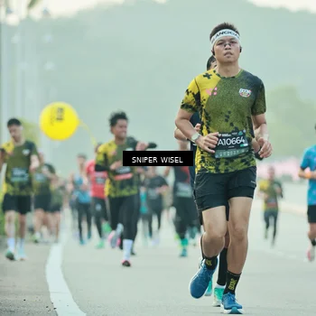 Runner Photo 6176147
