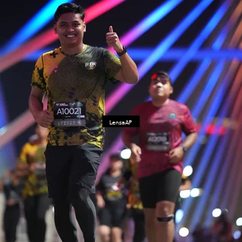 Runner Photo 6176157