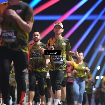 Runner Photo 6176221