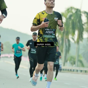 Runner Photo 6176264