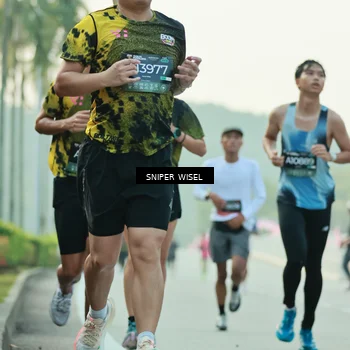 Runner Photo 6176305