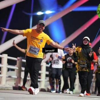 Runner Photo 6176314