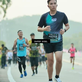Runner Photo 6176317