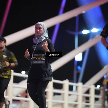 Runner Photo 6176329
