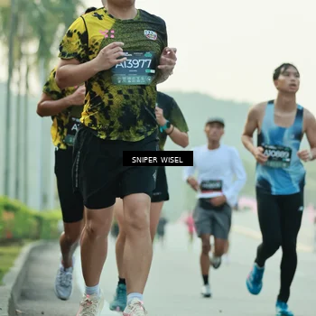 Runner Photo 6176354
