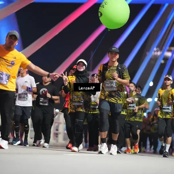 Runner Photo 6176374