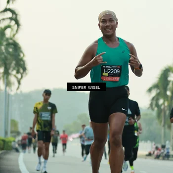 Runner Photo 6176398