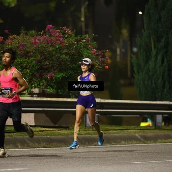 Runner Photo 6176400
