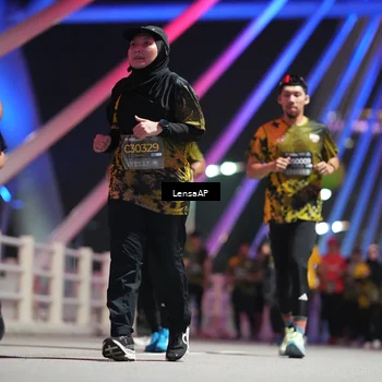 Runner Photo 6176414