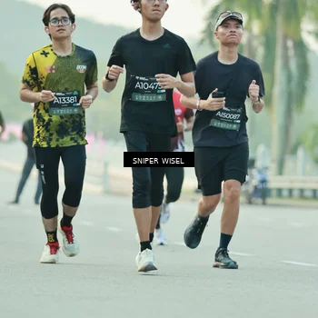 Runner Photo 6176449