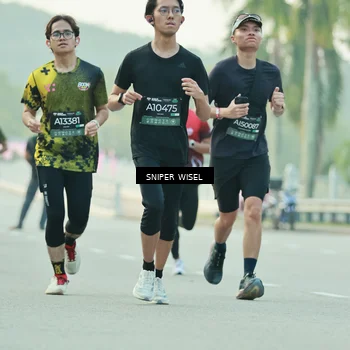 Runner Photo 6176451