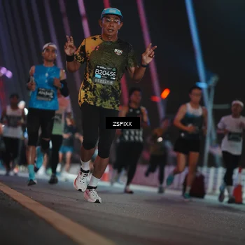 Runner Photo 6176482