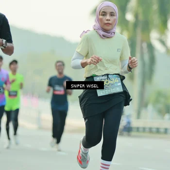 Runner Photo 6176507