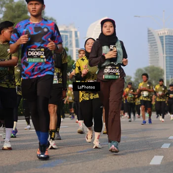 Runner Photo 6176541