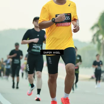 Runner Photo 6176619