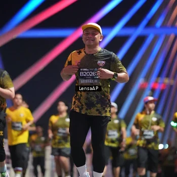 Runner Photo 6176626