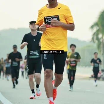 Runner Photo 6176645