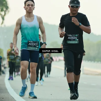 Runner Photo 6176693