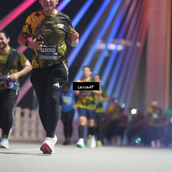 Runner Photo 6176699