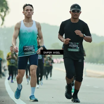 Runner Photo 6176708